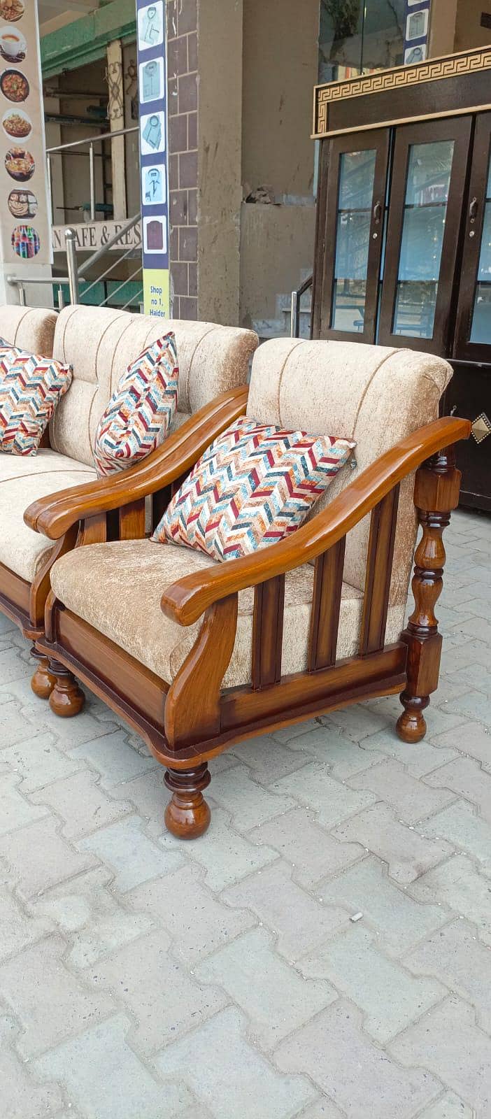Four Seater sofa set 1