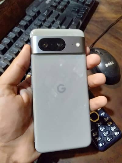 Google Pixel 8
