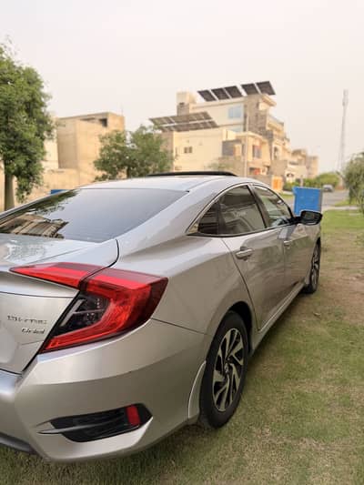 Honda Civic Oriel 2017