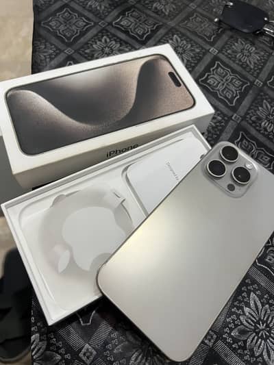 Apple iPhone 15 Pro Max