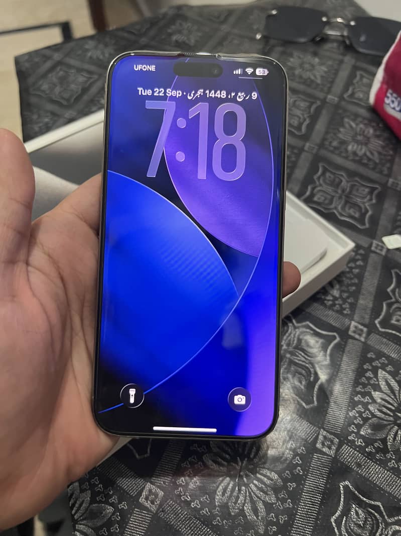 Apple iPhone 15 Pro Max 1