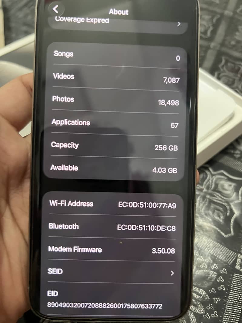 Apple iPhone 15 Pro Max 3