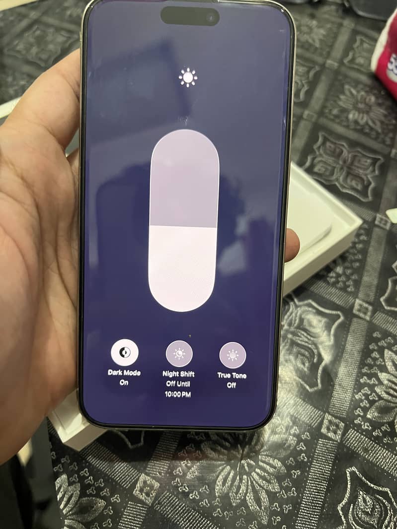 Apple iPhone 15 Pro Max 5