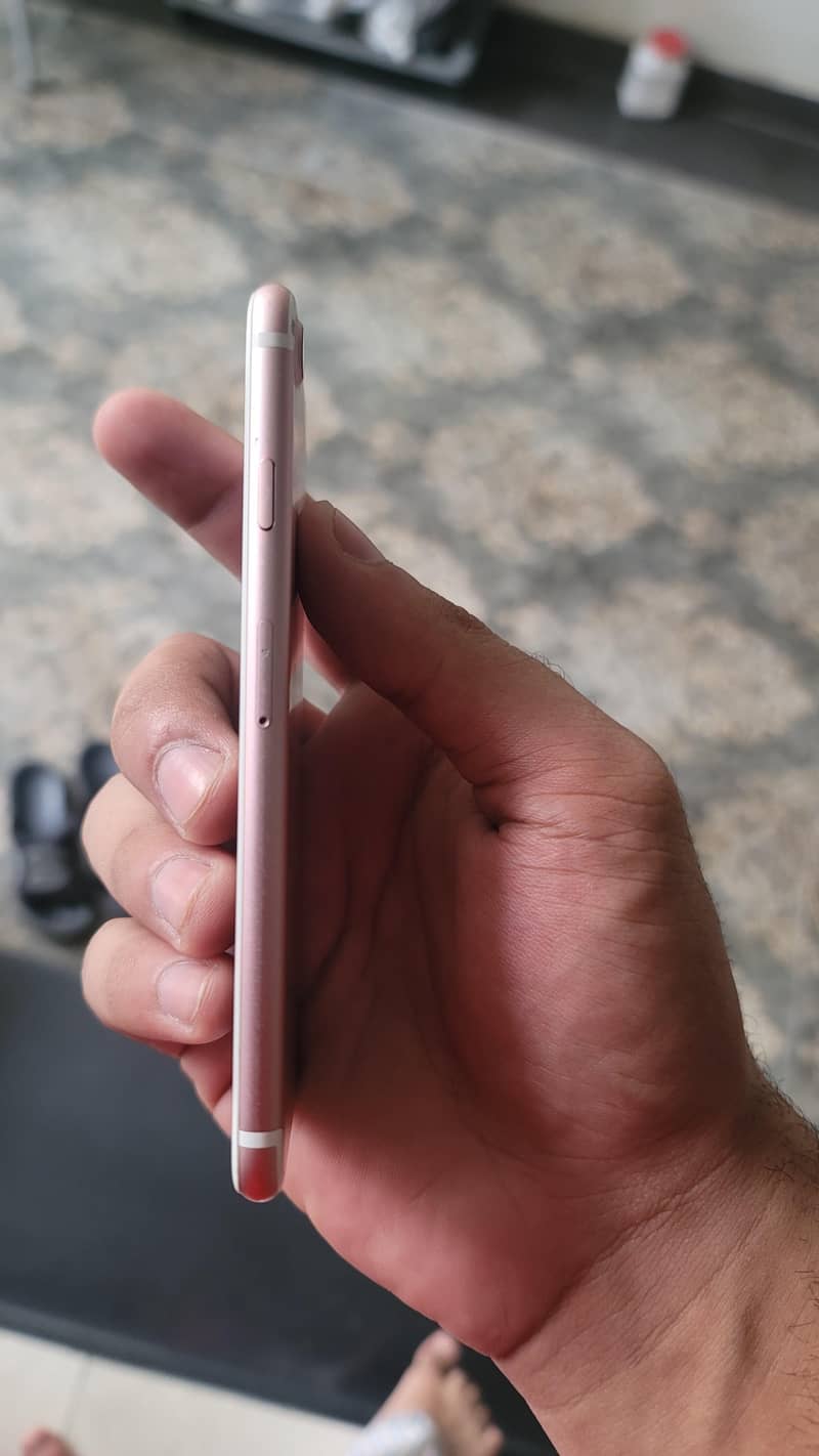 iPhone 7 128gb 3