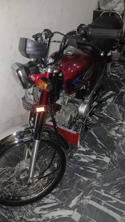 United 70cc 2026 model only 1650km driven