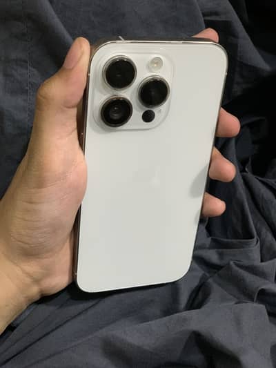 Apple iPhone 14 Pro