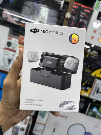 DJI mic mini 2S ( brand new box pack ) wireless microphone
