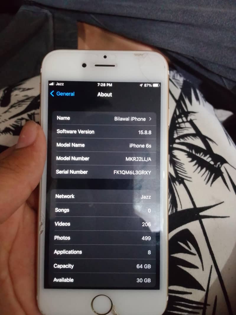 Apple iPhone 6S 4