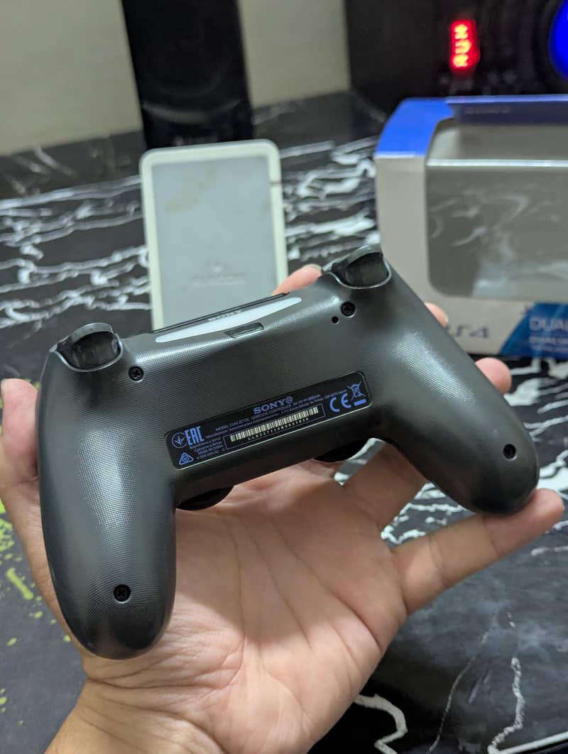 PS4 Dual Shock 4 Wireless Controller 2