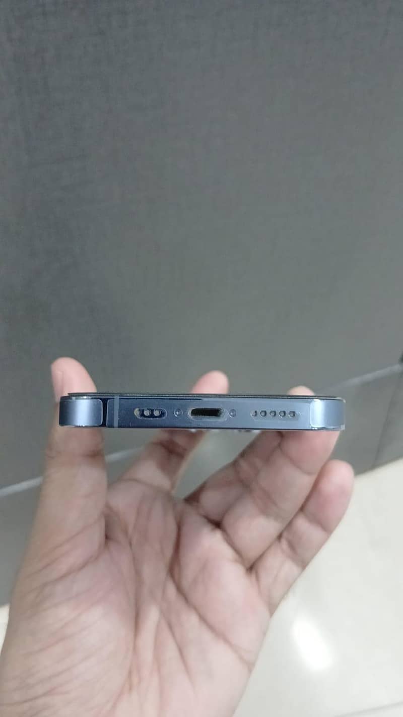 Apple iPhone 13 Pro 0