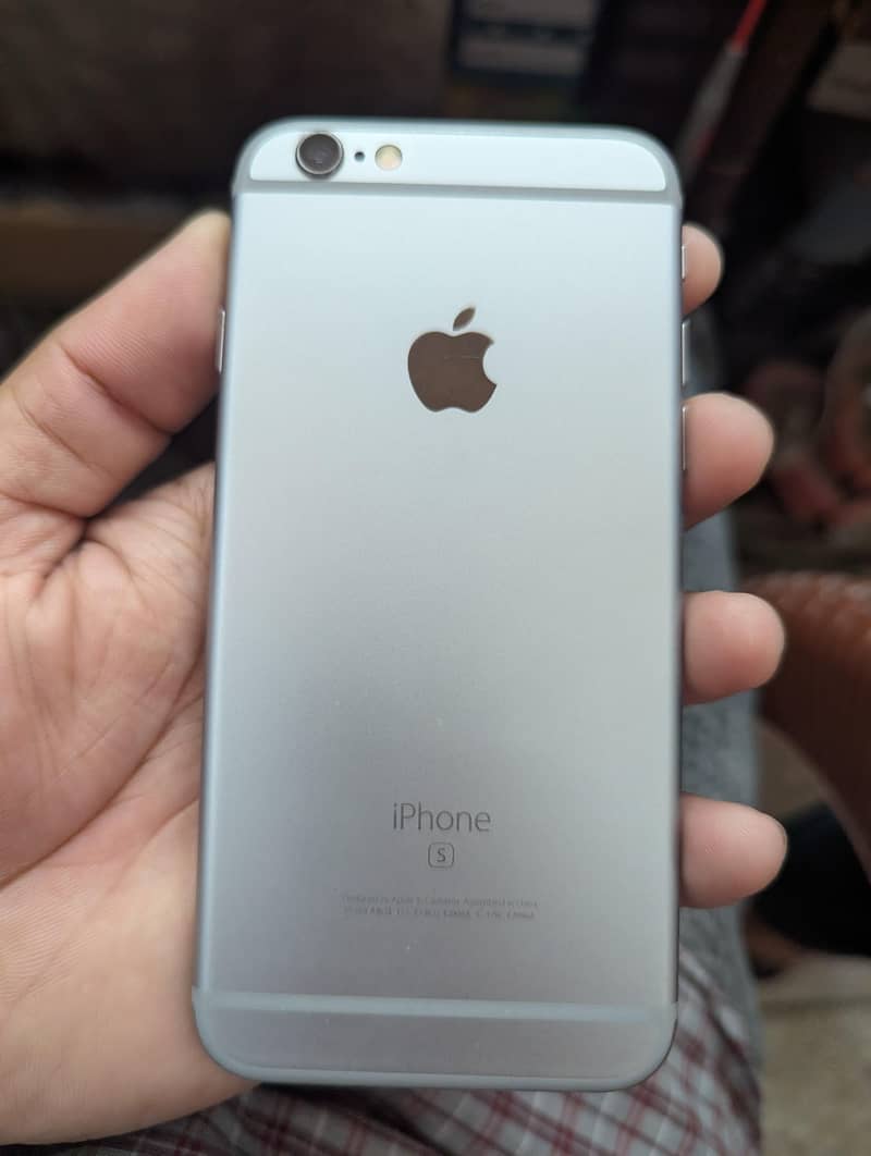 Apple iPhone 6S 0