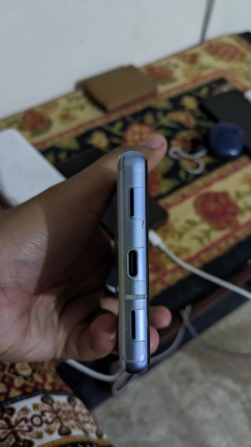 Google Pixel 7a 1