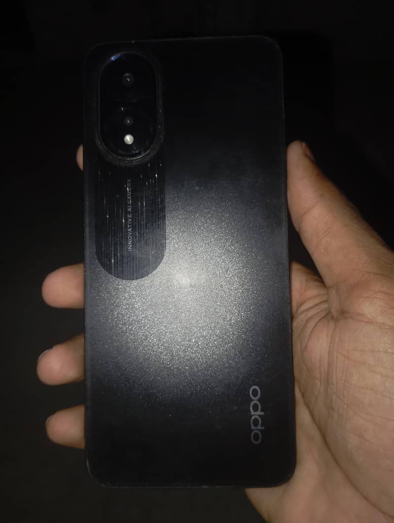 OPPO A18 0