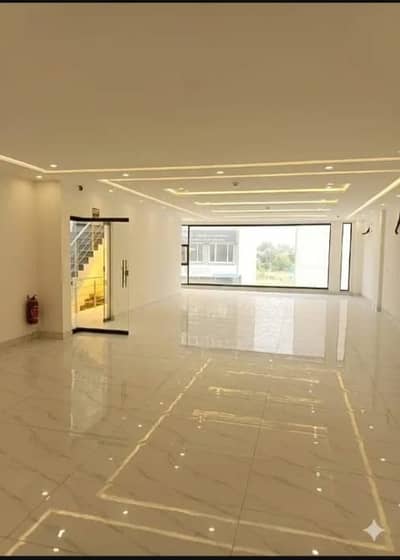 8 Marla Commercial Floor Available For Rent In DHA Phase 5 Prime location