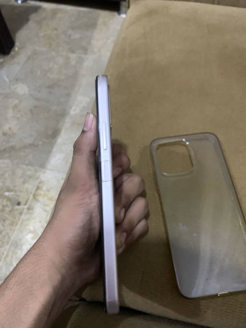 OPPO A6 5
