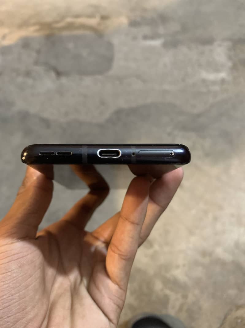 One Plus 8 Pro 5