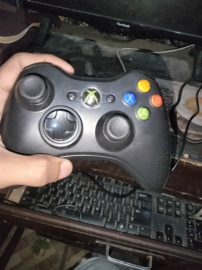 Xbox 360 ka controller ha 0