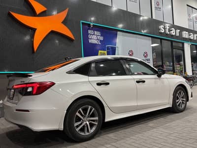 Honda Civic 11th Gen VTi Oriel Prosmatec 2022