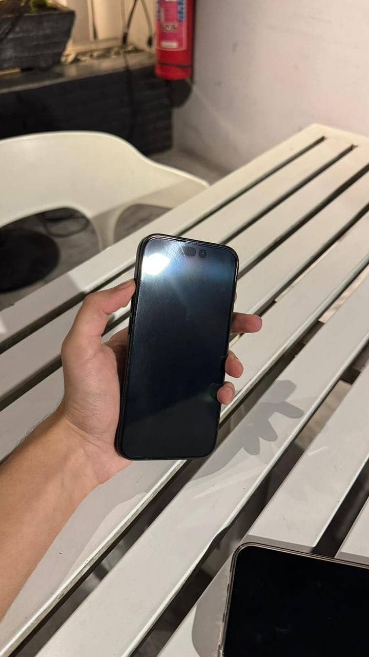 Apple iPhone 15 0