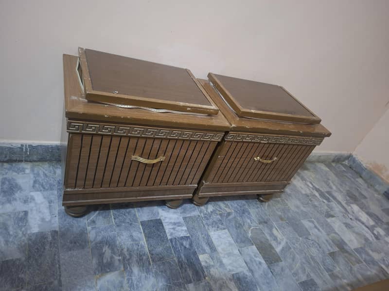 Modern Wooden Bed Set – Stylish & Elegant Design 2