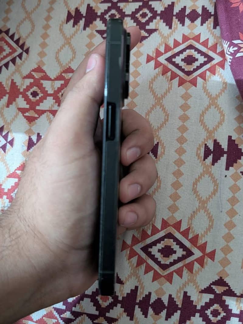 iphone 14 pro 3
