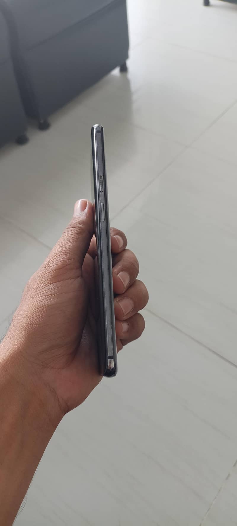 One Plus 7 Pro 5