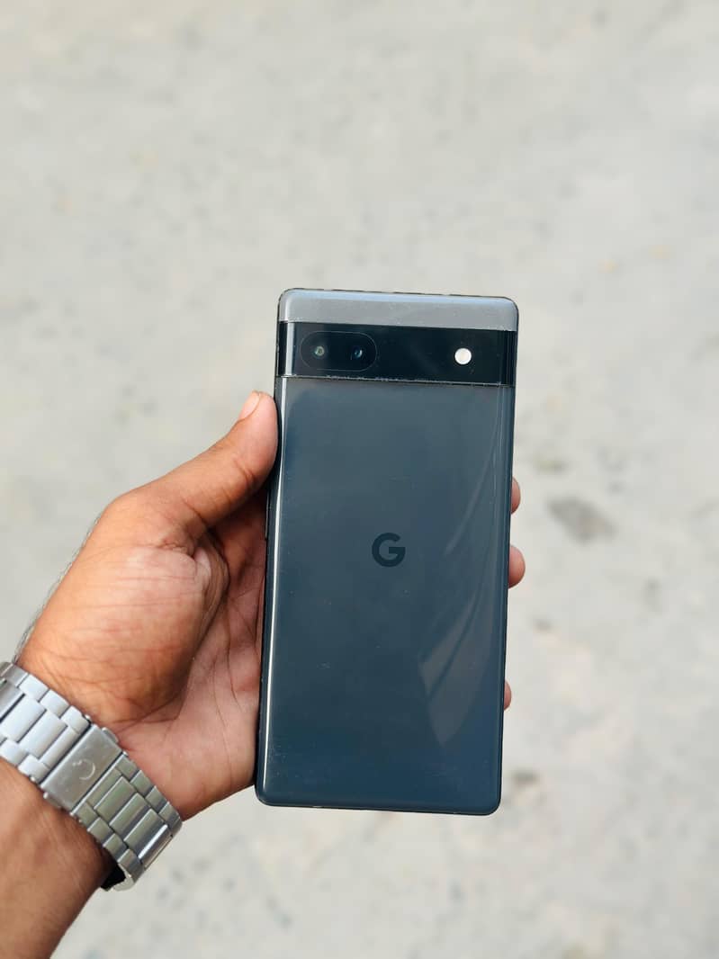 Google Pixel 6a 1