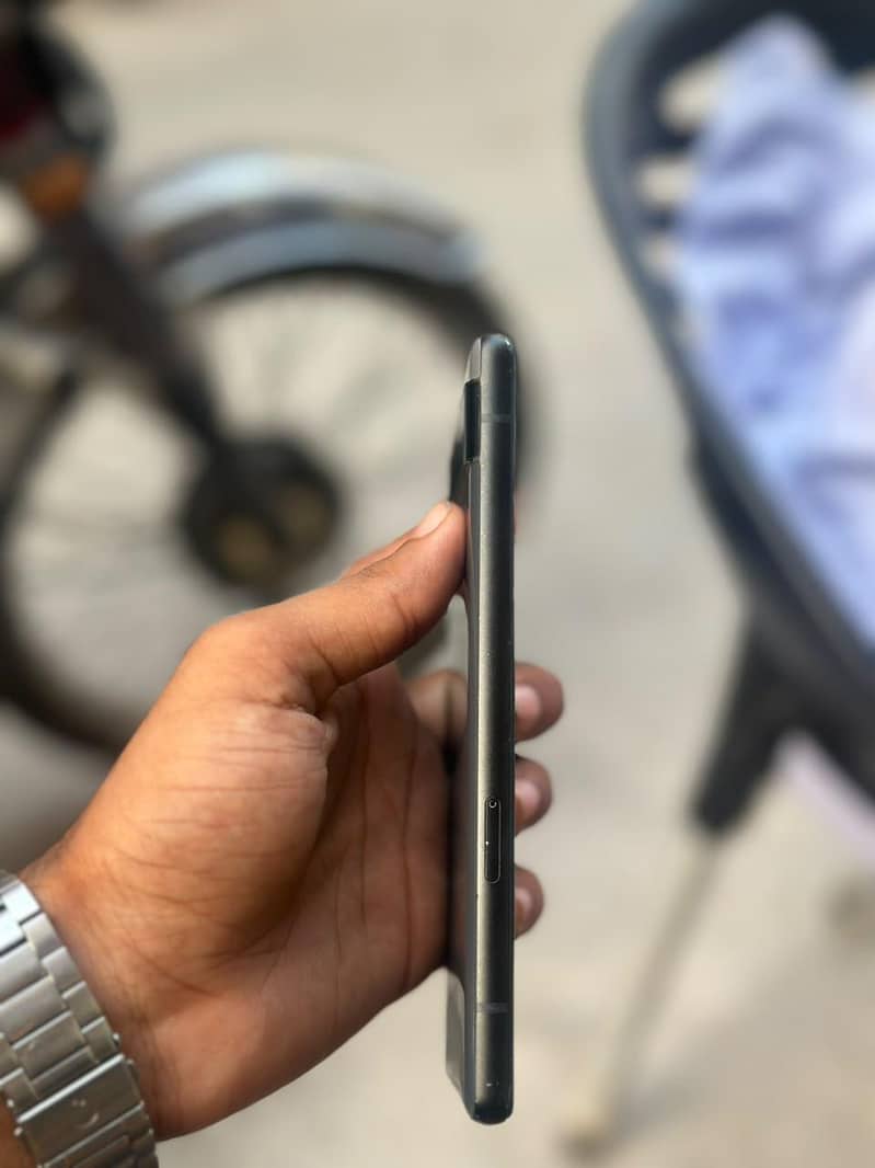 Google Pixel 6a 4