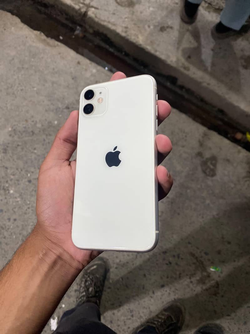 Apple iPhone 11 2
