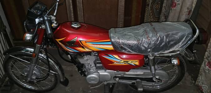 Honda CG125 brand new condition