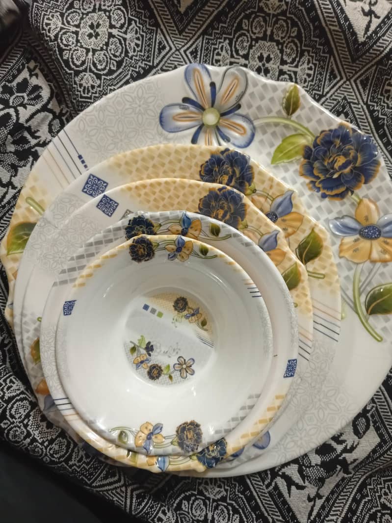 dinner set 4