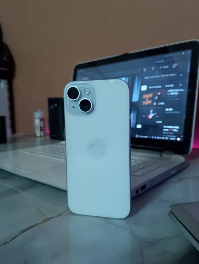 Apple iPhone 15 0