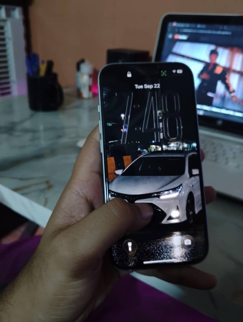Apple iPhone 15 2