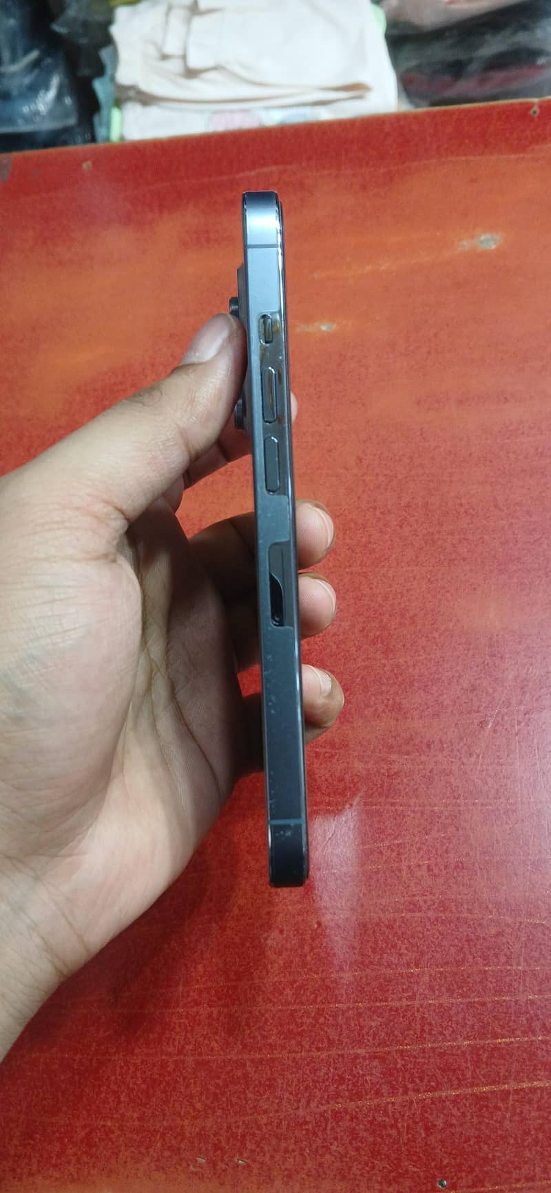 Apple iPhone 13 Pro 4