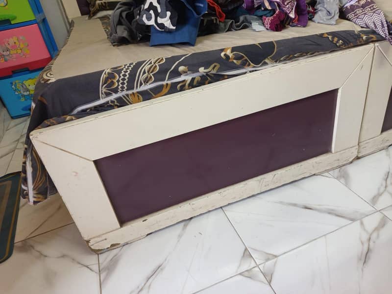 two single bed 4