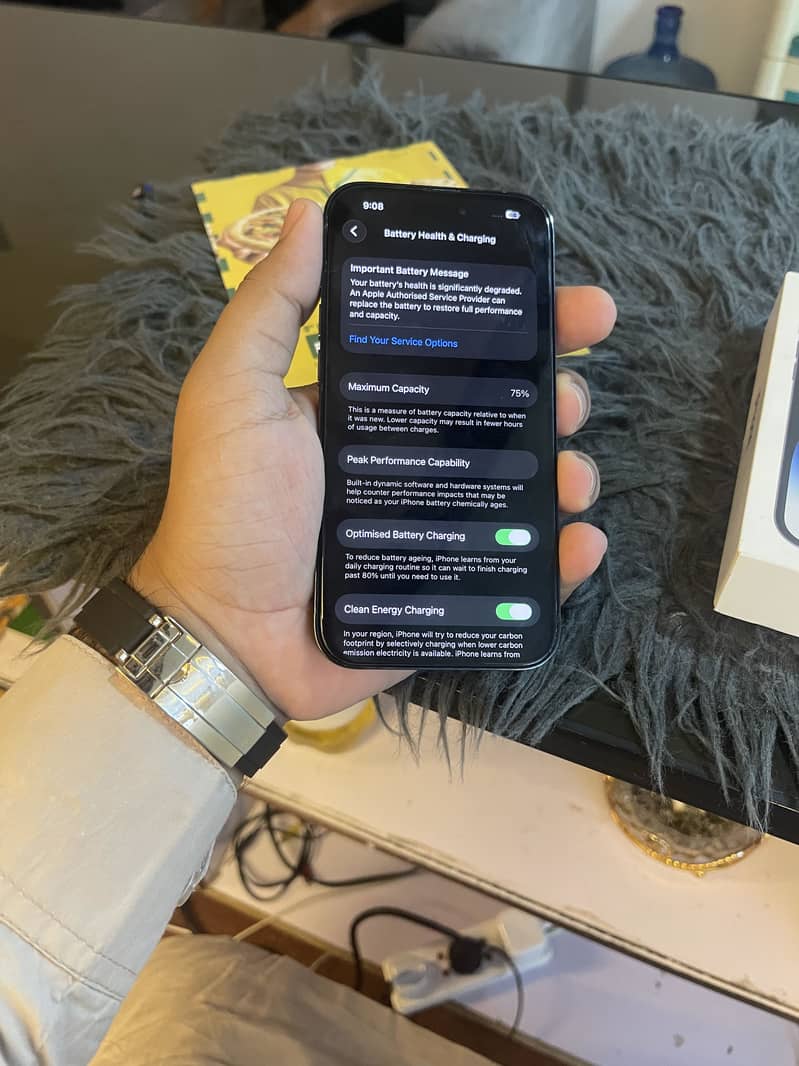 Apple iPhone 14 Pro 2