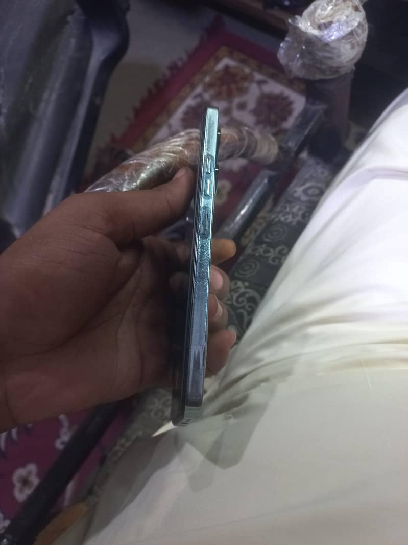 Tecno CAMON 20 2