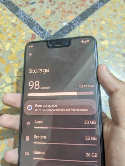 Google Pixel 3 XL for sale only kit cover and protector already attach