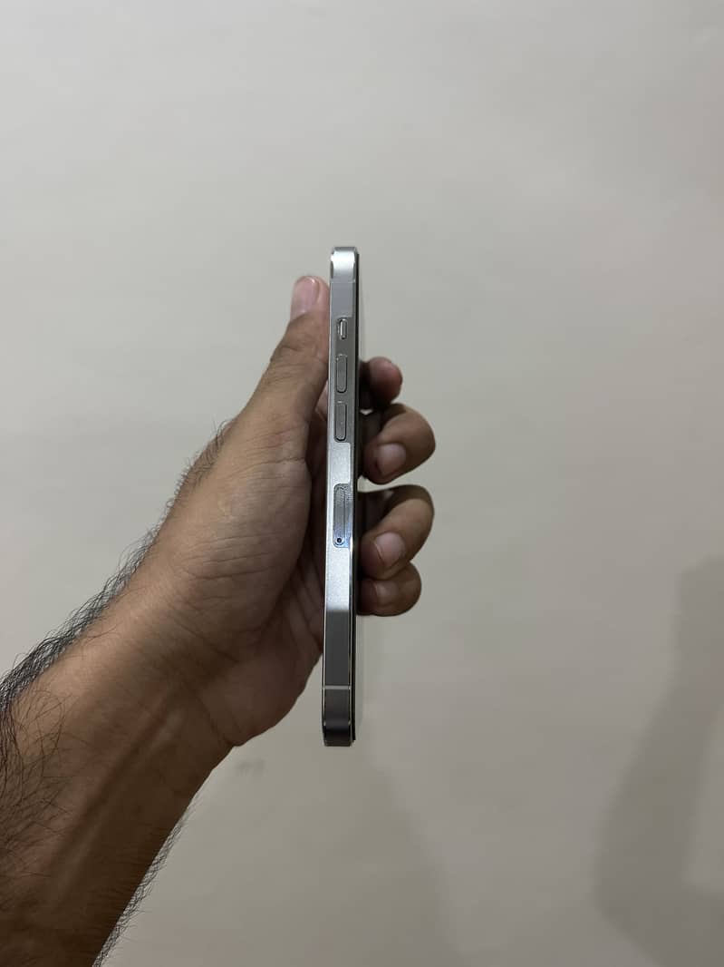 Apple iPhone 14 Pro 5