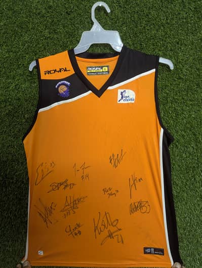 Signed Montakit Fuenlabrada Basketball Jersey
