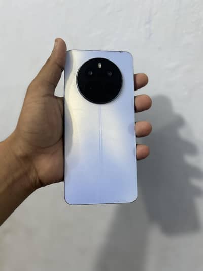 Realme 12
