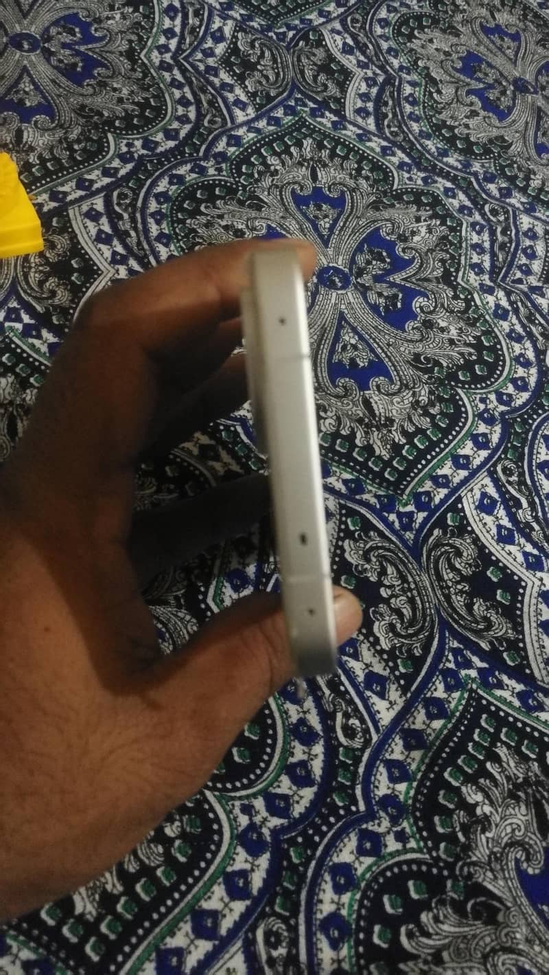 one plus Ace 6 4