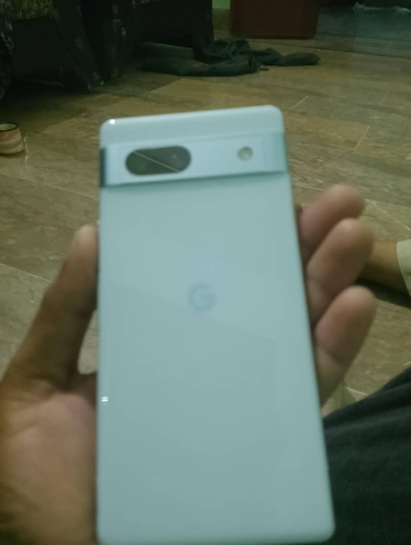Google Pixel 7a 2