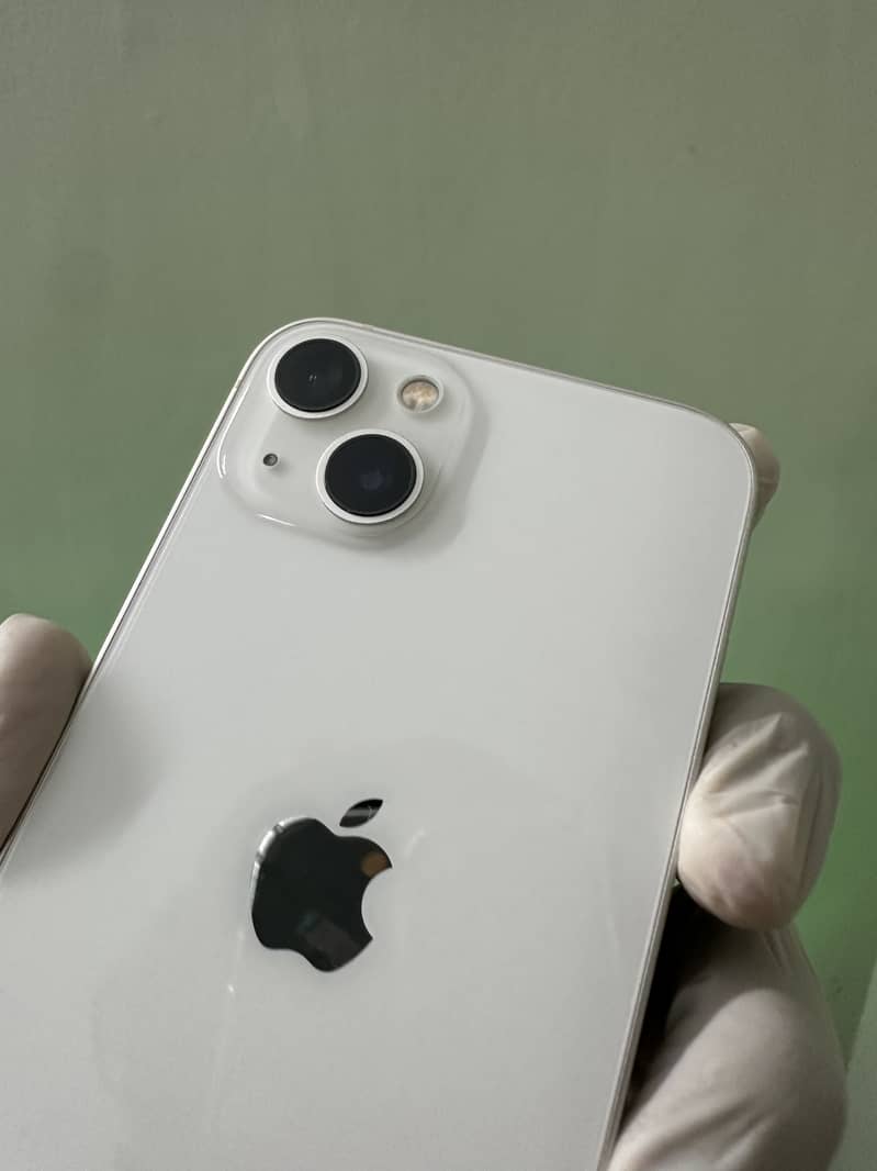 Apple iPhone 13 3