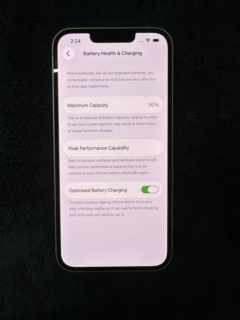 Apple iPhone 13 9