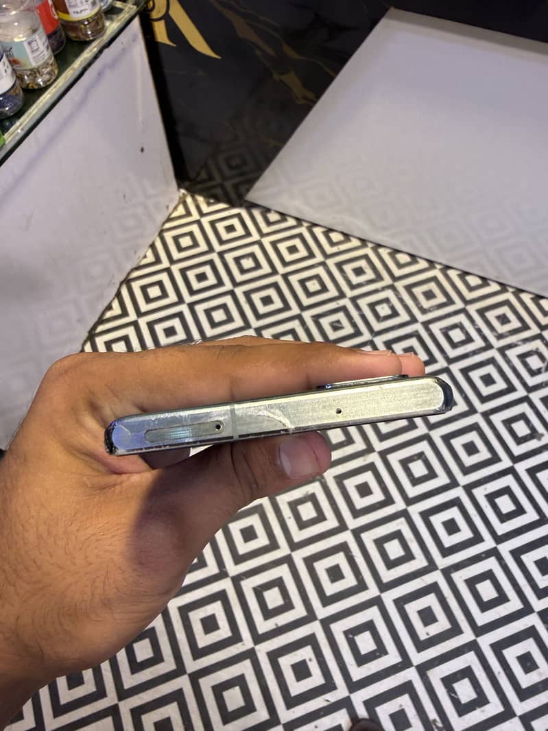 Samsung Mobile Note 20 2
