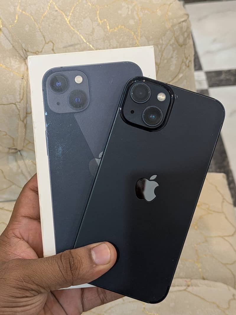 Apple iPhone 13 2
