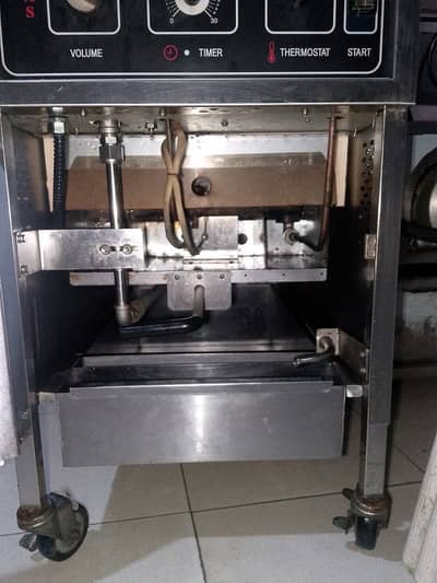 Hanny Penny Broast Fryer