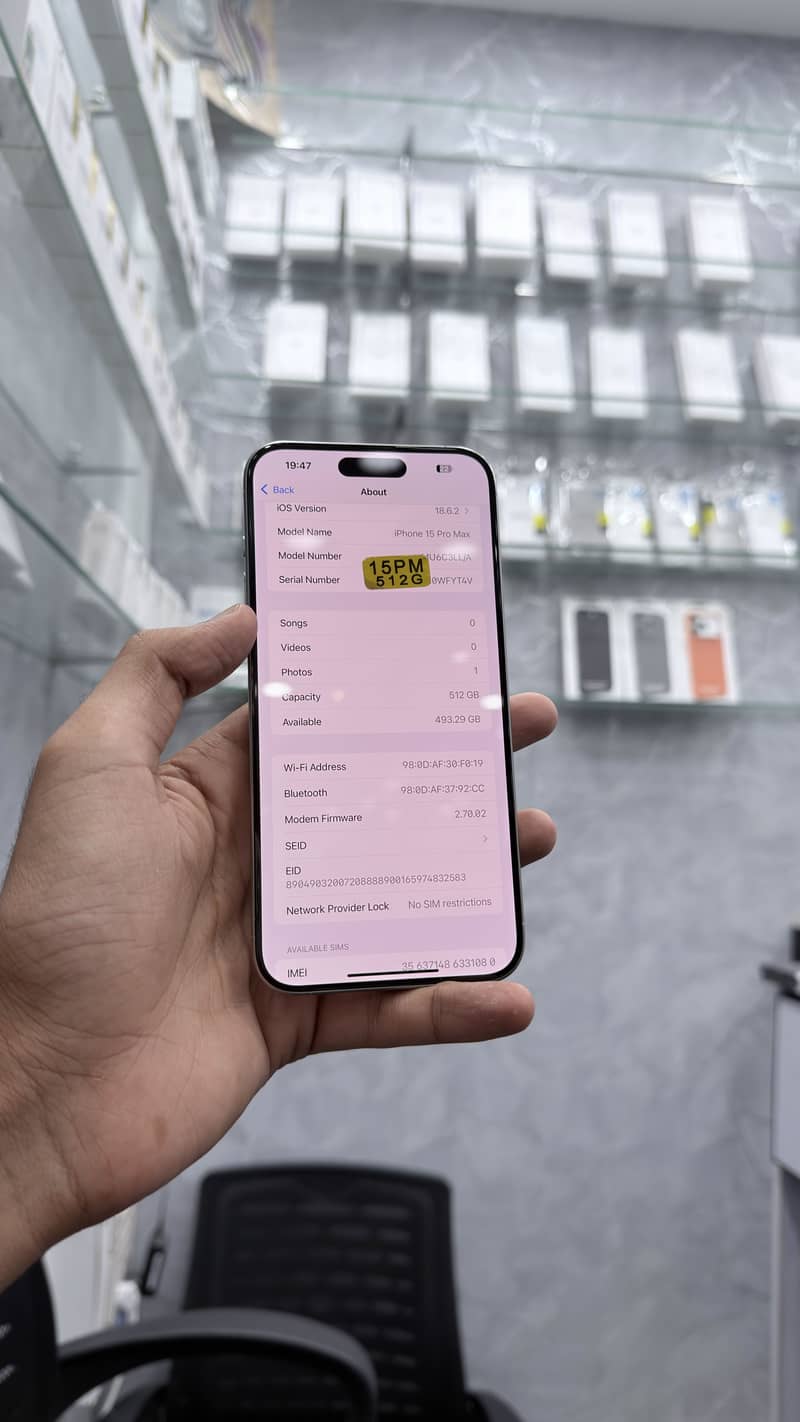 Apple iPhone 15 Pro Max 8