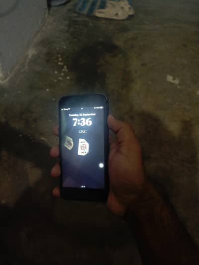 Apple iPhone 8